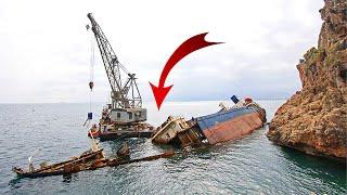 Top 10 Dangerous Big Ships & Boat Crashing ! Heavy Equipment Gone Bad 2021