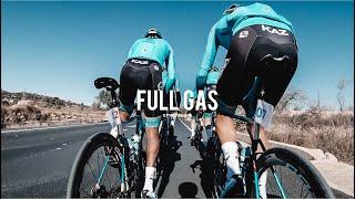 Full Gas Cycling with the Astana pro team - it hurt