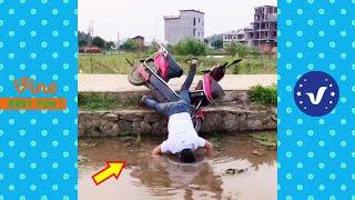 New Funny Videos 2020 ● People doing stupid things P174