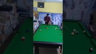 DRUNK INDIAN PLAYING SNOOKER.. शराब पीकर खेल खेलता खिलाड़ी