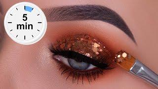 5 MINUTE New Year's Eve Glitter Eye Makeup Tutorial