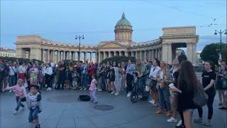 Friday Night Live! Girls, Street Musicians. St Petersburg, Russia. Life Stream