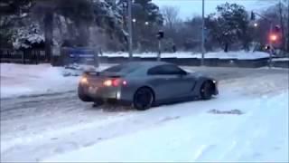 Top 10 of winter crashes with stupid car drivers