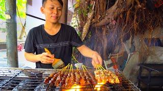 Indonesian Street Food  - CRAZY HALAL Street Food in Little Indonesia!! BEST MARTABAK + RENDANG!