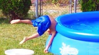 Funnest Baby Playing Water Moments #5