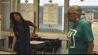 Former Tampa Bay teacher offers free financial literacy workshops to kids