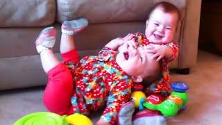 Top Funniest Family Baby Moments - Baby Awesome Video