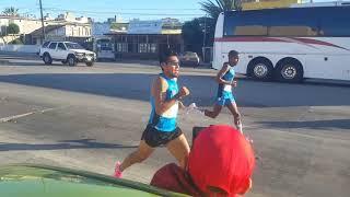 Cheran topa a Bernard Kibet en Super Bowl 5K Rosarito - Flecha News TJ