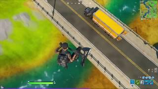 Place top 10 after landing at Dirty Docks | FORTNITE Challenge