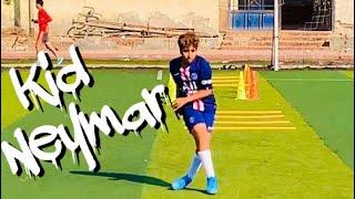 The best 10 year old kid in UK(10 year old Neymar)!!!