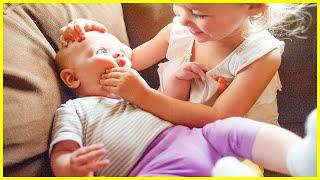 Funny Siblings Playing Top Trouble - Cute Baby Videos