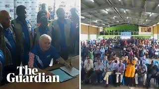 Bougainville referendum: Cheers erupts as results in favour of independence announced