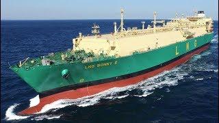 Top 10 Biggest LNG Carrier Ships Working at Waves In Sea
