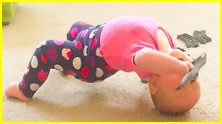 Funny Babies Doing Weird Can't Understand - Best Baby Videos