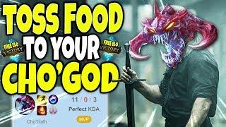 Toss FOOD to YOUR CHO'GOD 