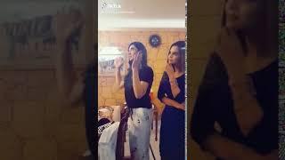 HAPPY NEW YEAR 2020 TIK TOK GIRLS l #NehaKakkarHD #googlebabacrezy #TikTokofficialGirls