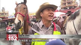 Horse-riding trio takes round-the-island trip