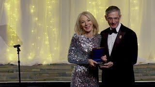 Amy Gutmann Receives Top Honor at Pennsylvania Society Dinner