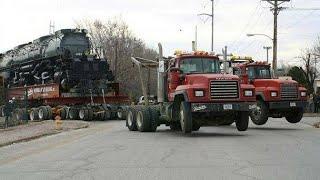 Top 10: Truck Pull Wheelie Amazing Power !!! 