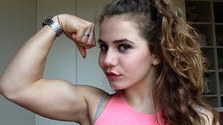 17 YEAR OLD MUSCLE GIRL TOP 10 HOME WORKOUT CLIPS