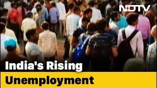 Nearly 1 In Every 4 Graduates Looking For A Job: Report