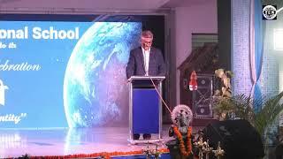 S.K Bansal, Vice Chair at Ascent International School addresses students on Annual Day 2019