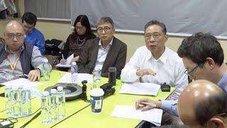 Chinese, U.S. COVID-19 experts hold video call