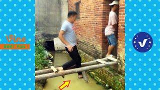 New Funny Videos 2020 ● People doing stupid things P178