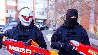 Богатые ШКОЛЬНИКИ против БАНДИТОВ. Nerf Битва