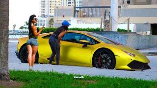 See What She Did when She Saw  Lamborghini!