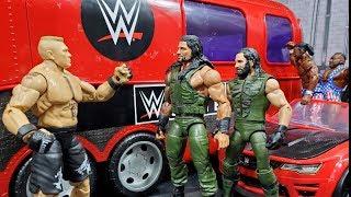AUTHENTIC SCALE TOUR BUS FOR WWE FIGURES