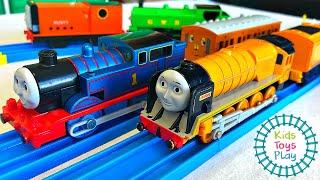 Thomas & Friends Tomy Train Races