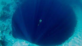 10 Deepest Holes In The Oceans