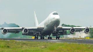 BOEING 747 LANDING - A B747 CLASSIC in 2020!! - Nose up after Touchdown (4K)