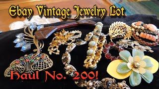 Diggin' with Dirty Girl S11E4 Vintage Haul #200 Ebay Jewelry Lot for $80 - Some Nice, Some Not!