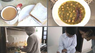 Early Morning Routine of a Mom - Breakfast, Lunch and Cleaning Routine -Urdu Hindi Vlogs