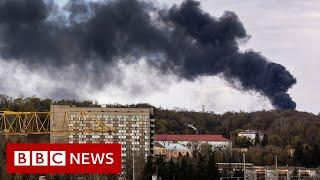 Missiles hit Lviv in Ukraine's west as Russia bombards cities - BBC News