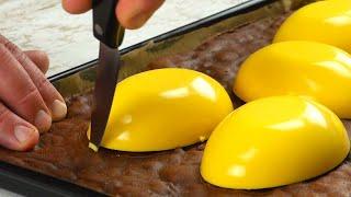 Un-Bee-Lievable! | Pop 5 "Eggs" Out Of The Mold & Place Them On Dark Batter