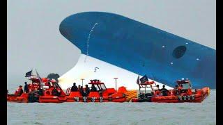 Top 10 Rescued People from Big Sinking Crash Ships