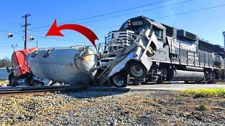 Top 10 Dangerous Trains Crashing & Cargo Helicopter Fails Compilation ! 2021