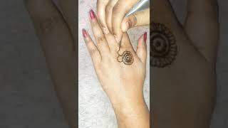 latest unique mehndi design for hands