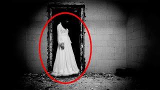 Scary White Smokey Shape In The Dark | Real Ghost Sighting | Scary Videos