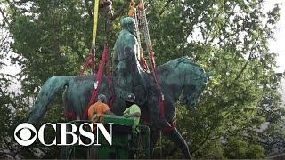 Statue of Confederate Gen. Robert E. Lee removed in Charlottesville, Virginia